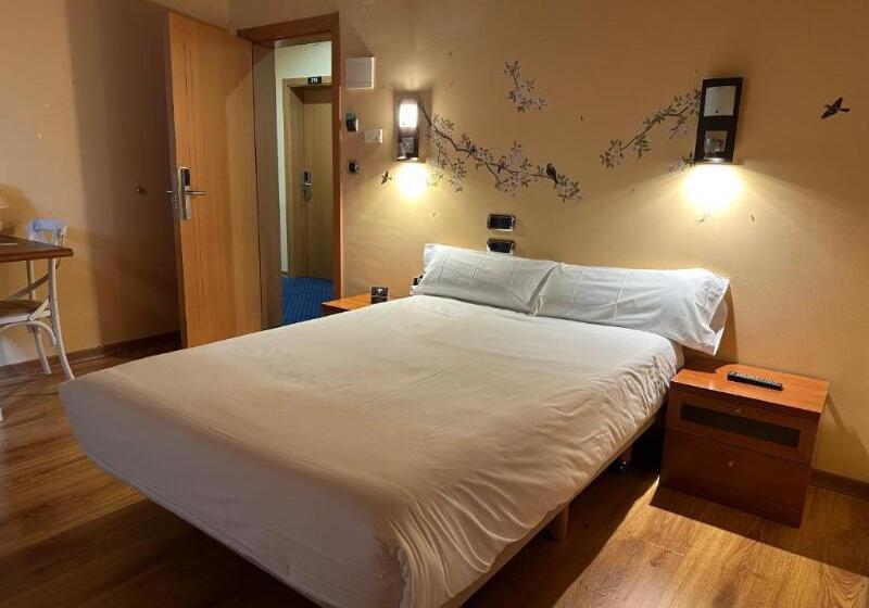 Habitación Estándar, Alda Lalín