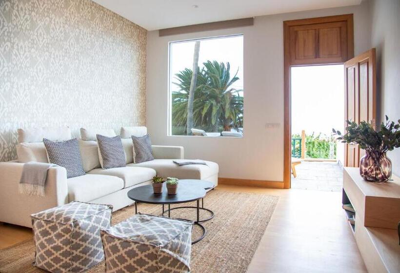 Люкс Вид на Море, El Patio