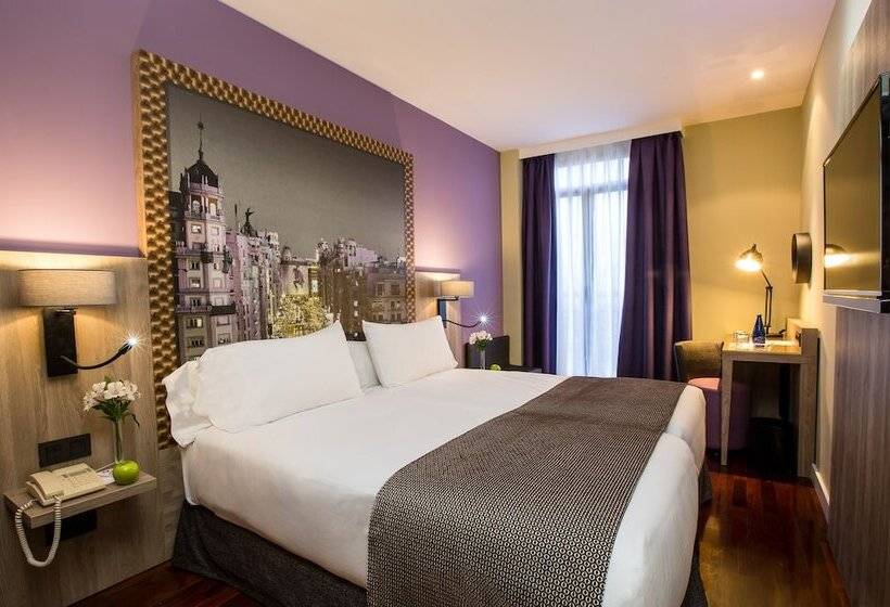 اتاق راحتی سه تخته, Leonardo Hotel Madrid City Center