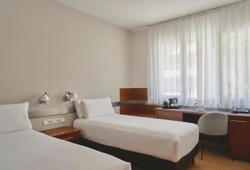 Номер Стандарт, Tres Torres Atiram Hotels