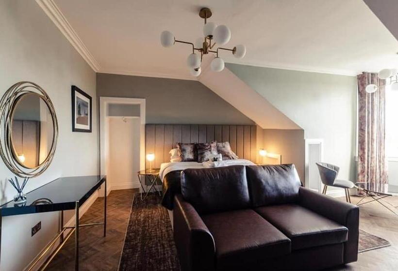 Студия Стандарт, Sweeney Apartments & Rooms