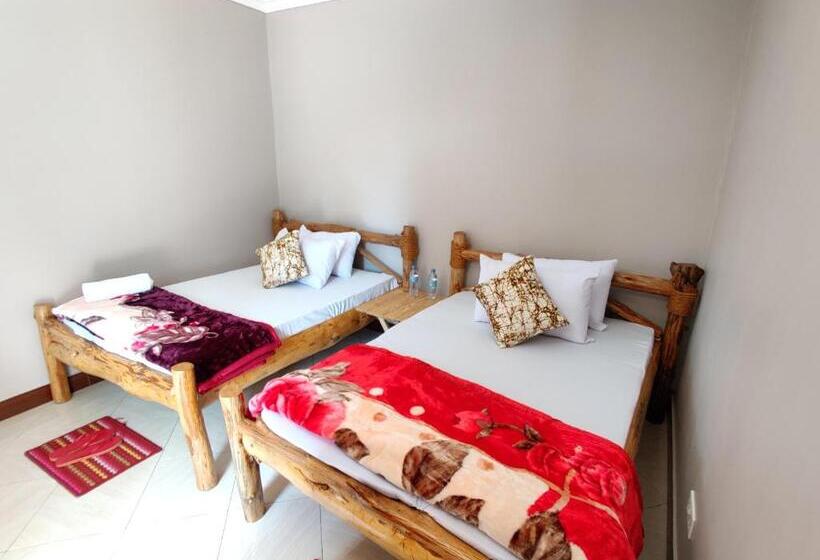 Номер Стандарт, Wanyama B&b