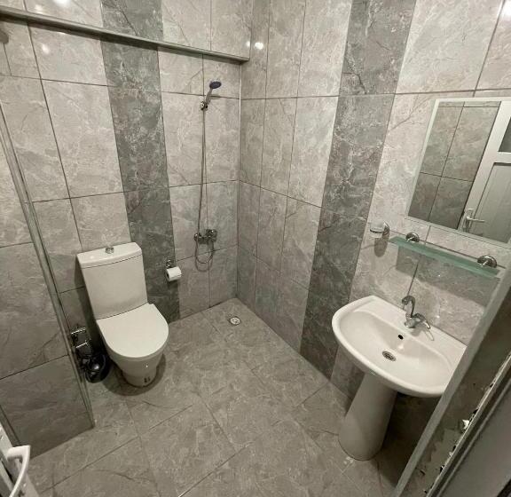 اتاق استاندارد چهار تخته, Denizhan Otel