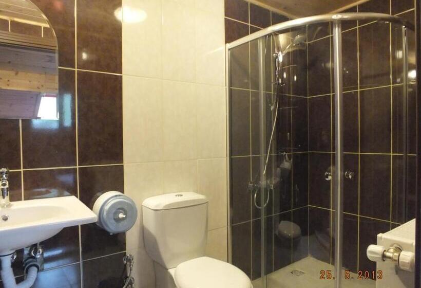 Family Suite, Yedigoller Hotel & Restaurant
