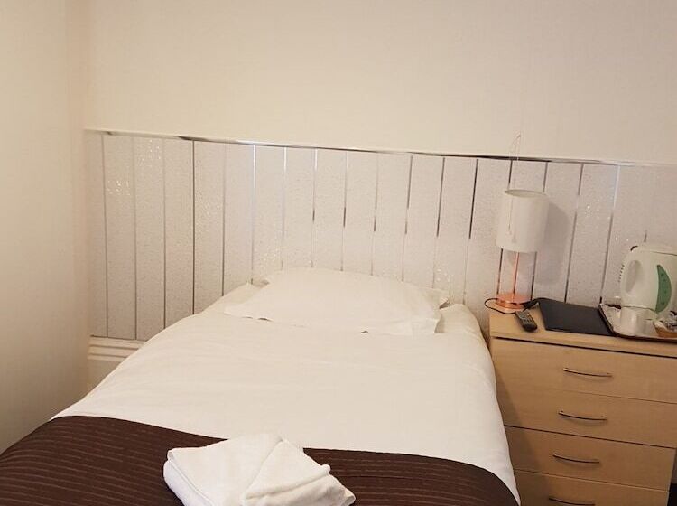 חדר סטנדרט, St George Hotel Great Yarmouth