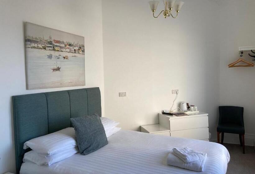 Стандартный Номер Кровать Кинг, The Shelbourne   Exclusivley For Adults