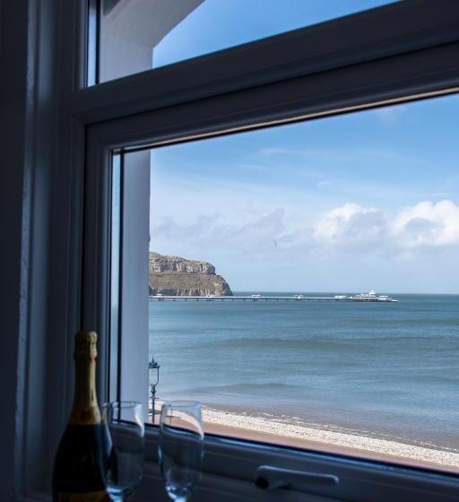 Номер Deluxe Вид на Море, The Shelbourne   Exclusivley For Adults