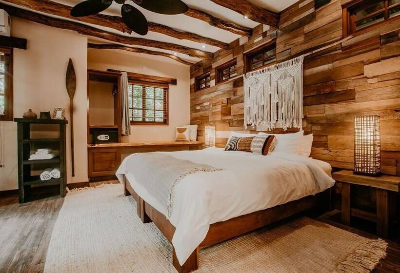 Дом 1 Спальня, Sansara Surf Yoga & Resort
