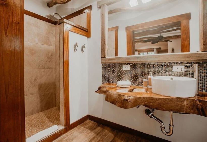 Дом 1 Спальня, Sansara Surf Yoga & Resort