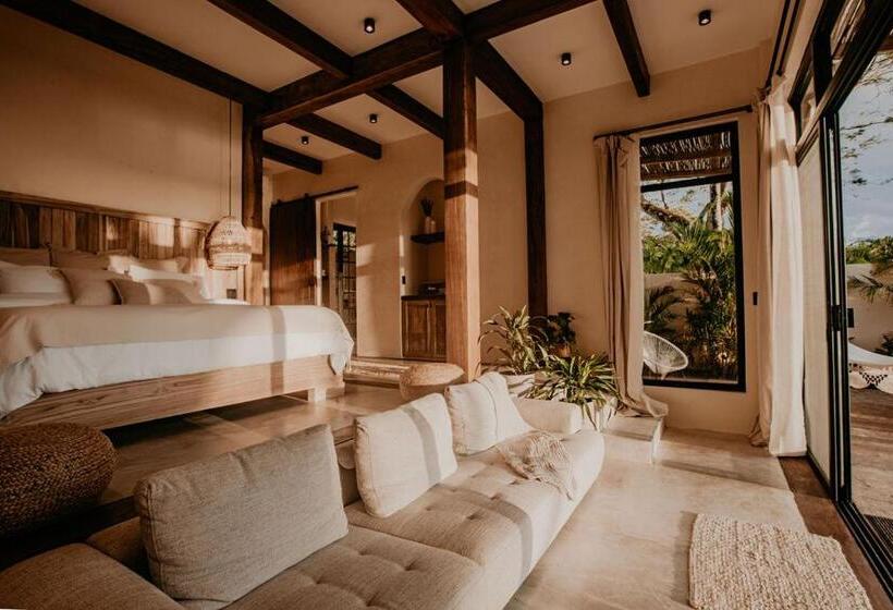 Люкс Superior Вид на Море, Sansara Surf Yoga & Resort