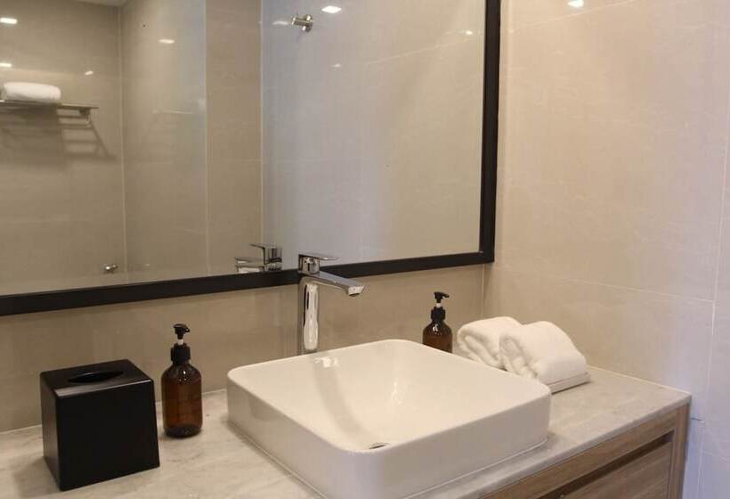اتاق سوپریور, Wyndham La Vita Rawai Phuket