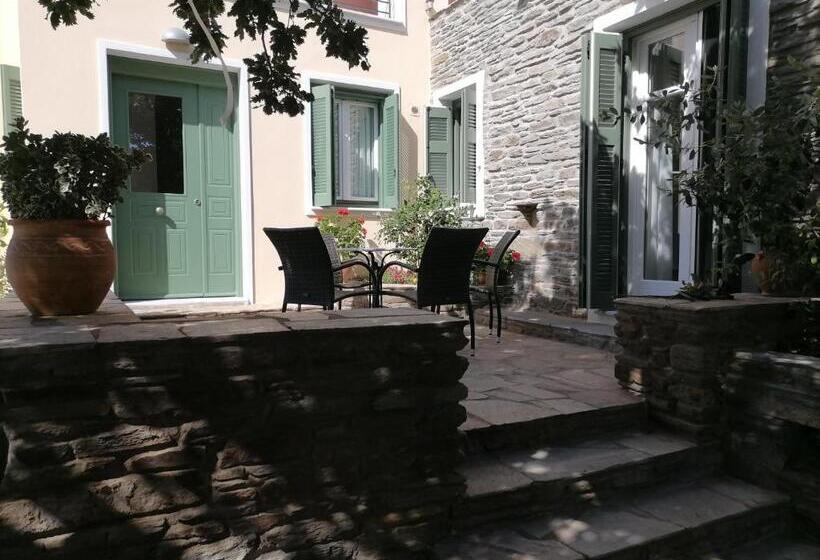 Люкс Deluxe Кровать Кинг, Armonia Resort