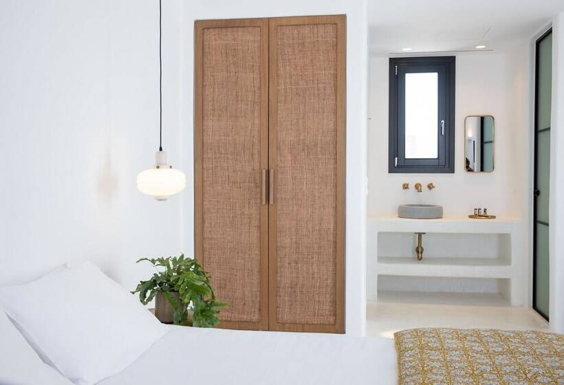 سوییت اجرایی, Koukoumi Vegan Boutique
