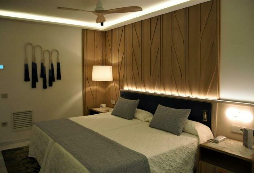 Полулюкс, Hipotels Barrosa Palace & Spa