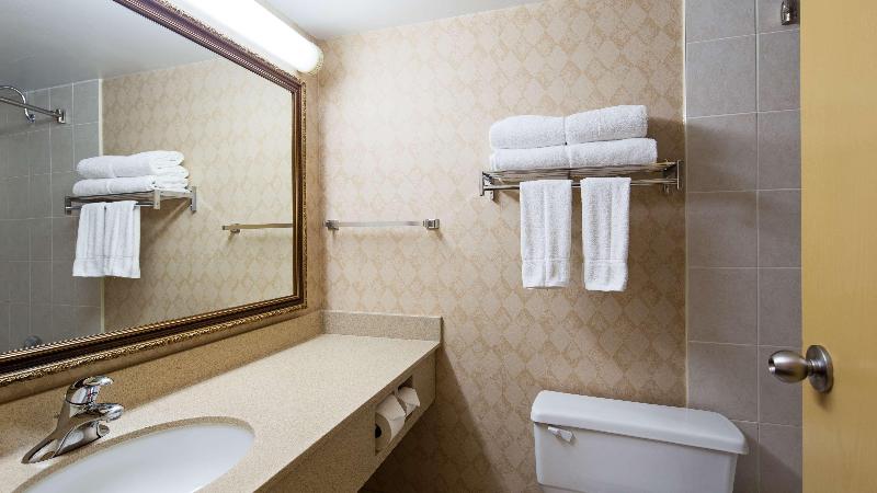 Номер Стандартный Кровать Куин, Best Western North Bay Hotel & Conference Centre