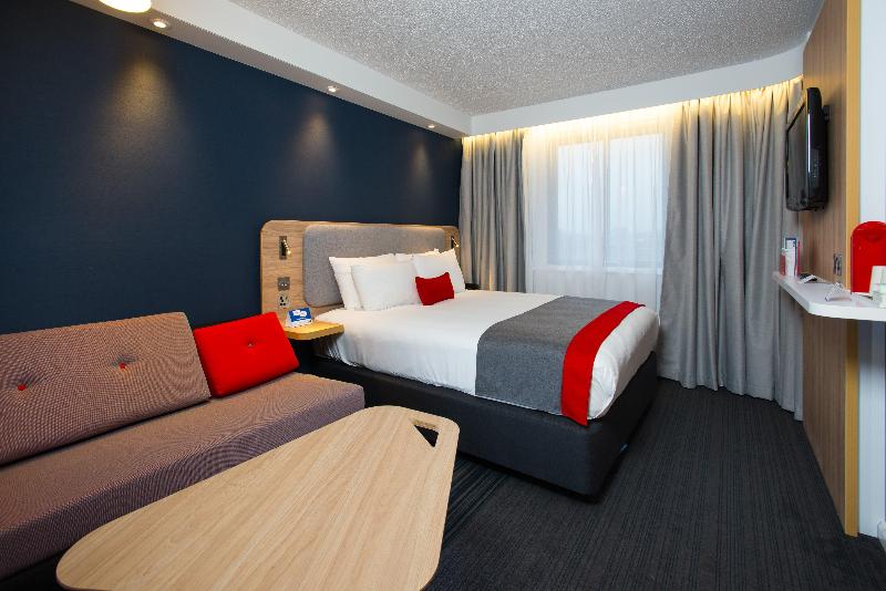 Номер Стандарт, Holiday Inn Express London Luton Airport, An Ihg