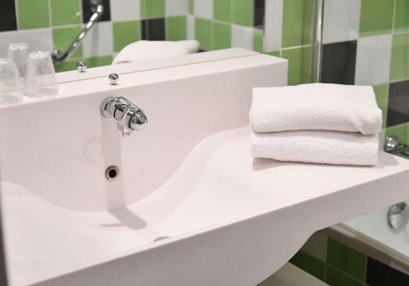 ファミリールーム, Ibis Styles Avignon Sud
