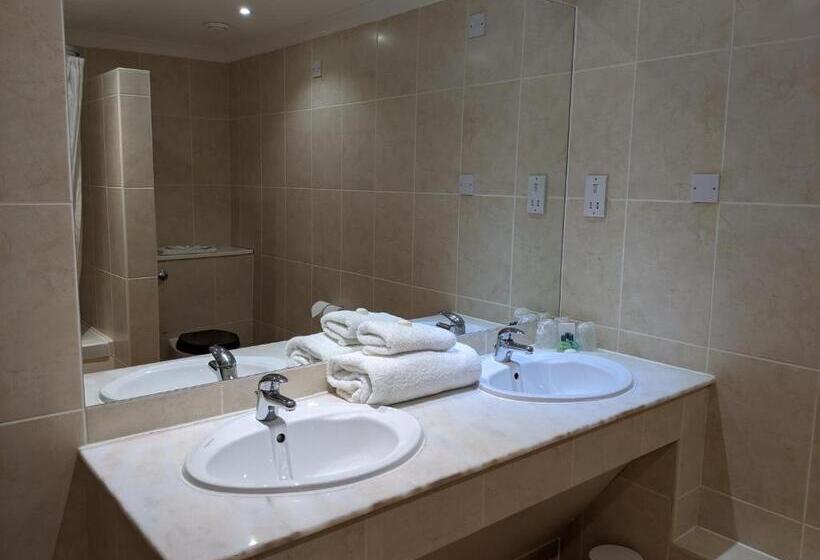 Семейный Номер, London Beach Country Hotel & Golf Club