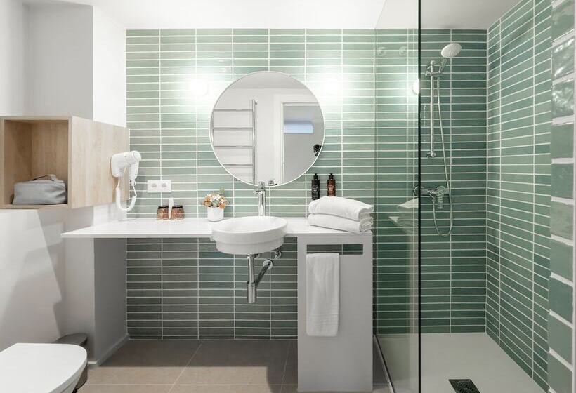 Quarto Triplo Estandar, Prestige Mar Y Sol