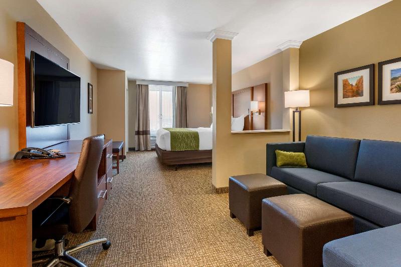 Номер Стандарт Адаптированный для Инвалидов, Holiday Inn Express   Lockport, An Ihg