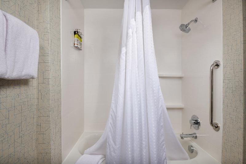 Стандартный Номер Кровать Кинг, Holiday Inn Express   Lockport, An Ihg
