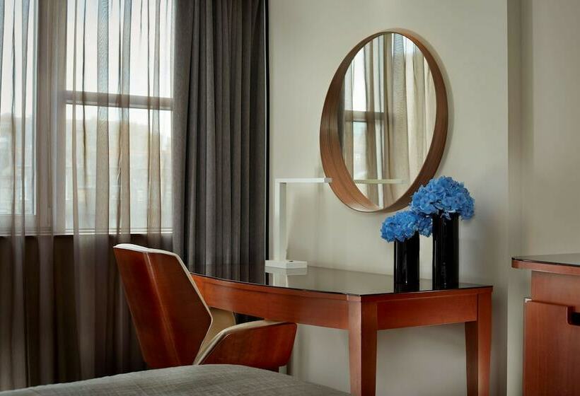 Номер Superior, Park Plaza Victoria London