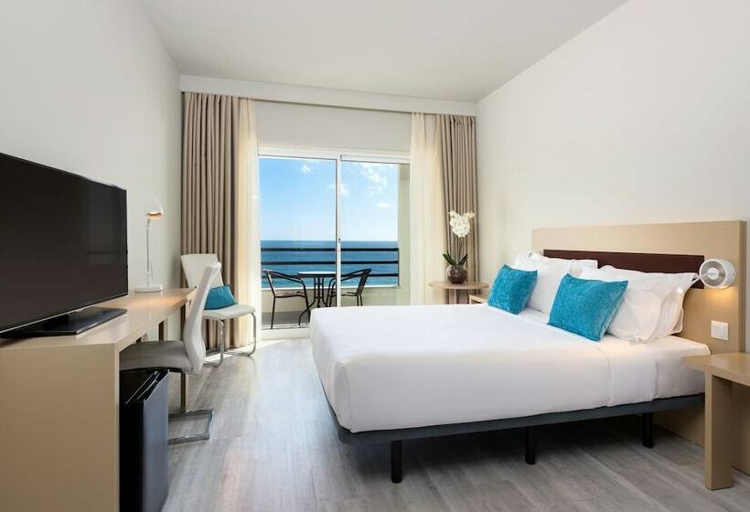 اتاق پرمیوم با چشم‌انداز دریا, Tryp by Wyndham Lisboa Caparica Mar