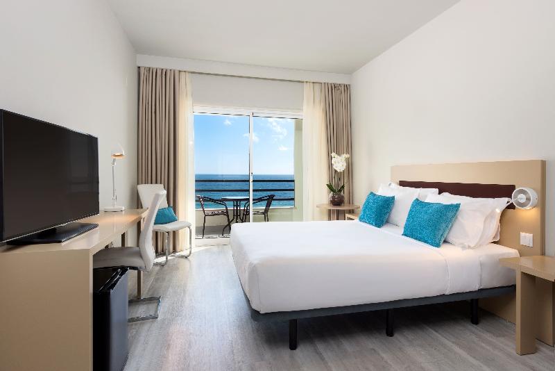 اتاق پرمیوم با چشم‌انداز دریا, Tryp by Wyndham Lisboa Caparica Mar