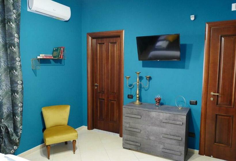 Номер Стандарт, B&b Da Titina 153