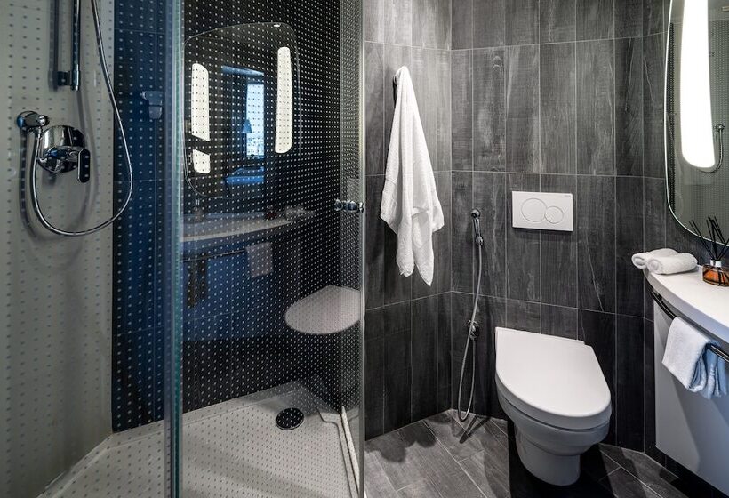 Номер Стандарт Двуспальная Кровать с Видом, Ibis Jeddah City Center