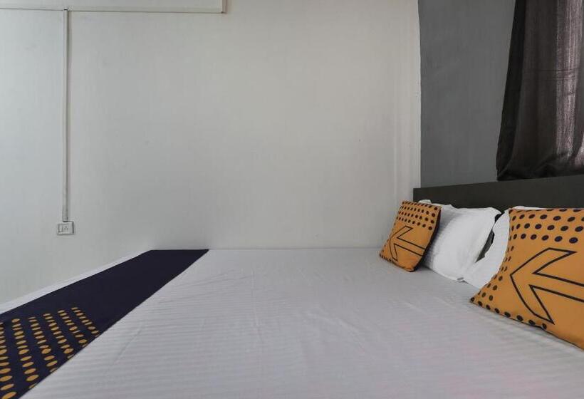 三人经典房间, Spot On 64662 Hill View Guest House