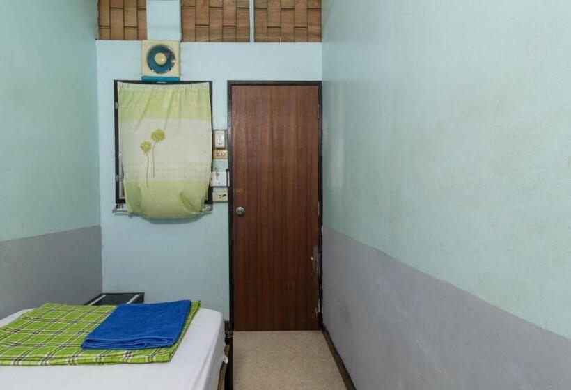 اتاق استاندارد یک نفره, 7 Holder Guesthouse