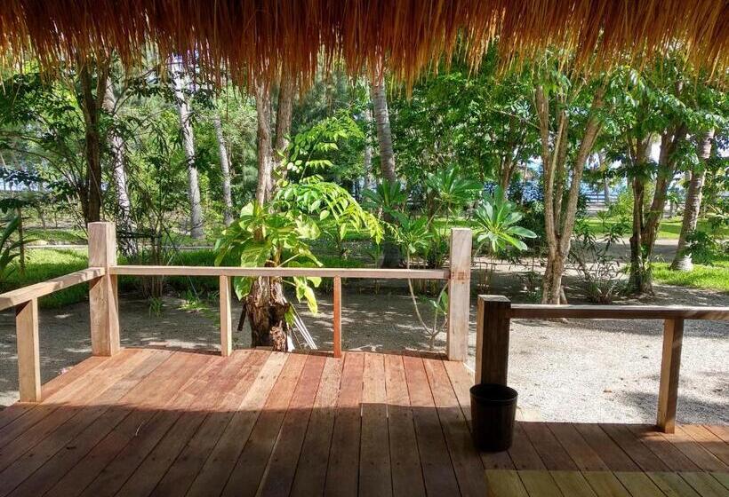 オーシャンビューのスタンダードバンガロー, Amrita Maumere Resort