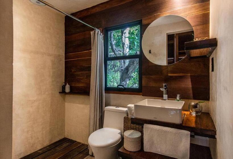 プールビュースタンダードルーム, Makaabá Eco Boutique