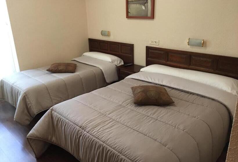 标准间, Hostal Restaurante Iruñako