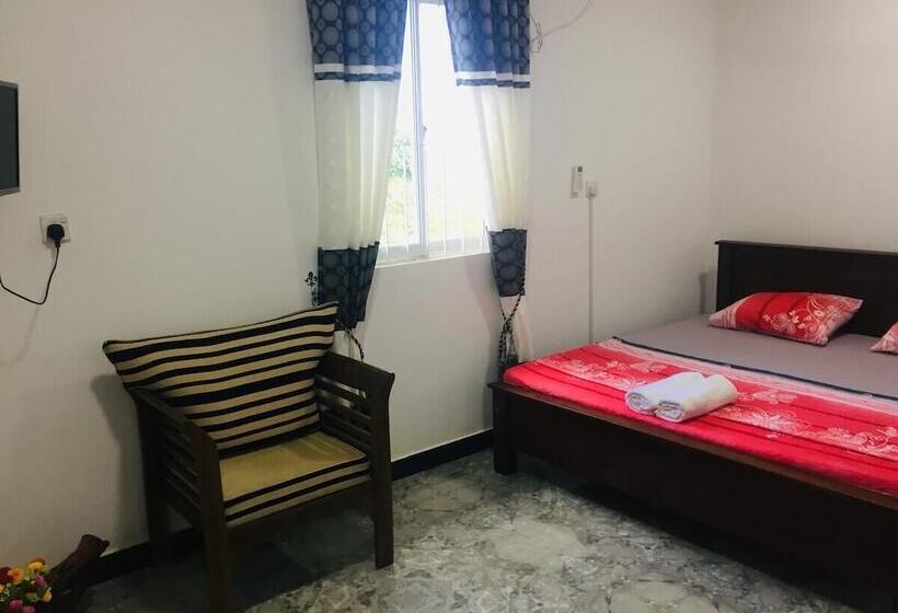 Семейный Номер, Grand Star Guest House