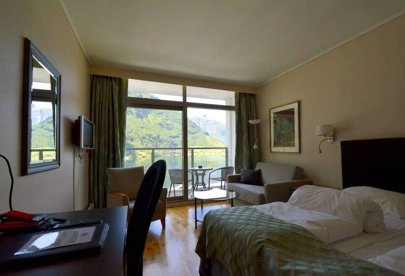Номер Superior с Видом, Havila Hotel Geiranger
