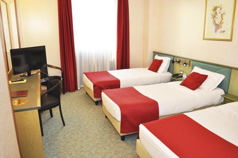Трежместный Номер Economy, Antony Hotel   Venice Airport
