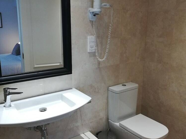 Standardrum, Avenue Louise Brussels Trademark Collection By Wyndham