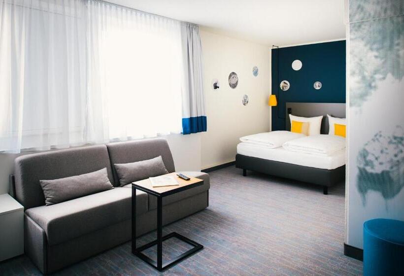 Номер Стандарт с Гостиной, Vienna House Easy By Wyndham Amberg
