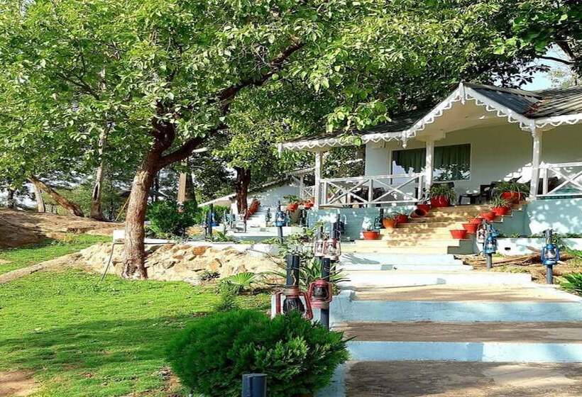 Хижина, Greendale Resort