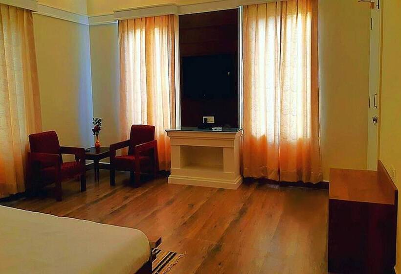 Люкс, Greendale Resort