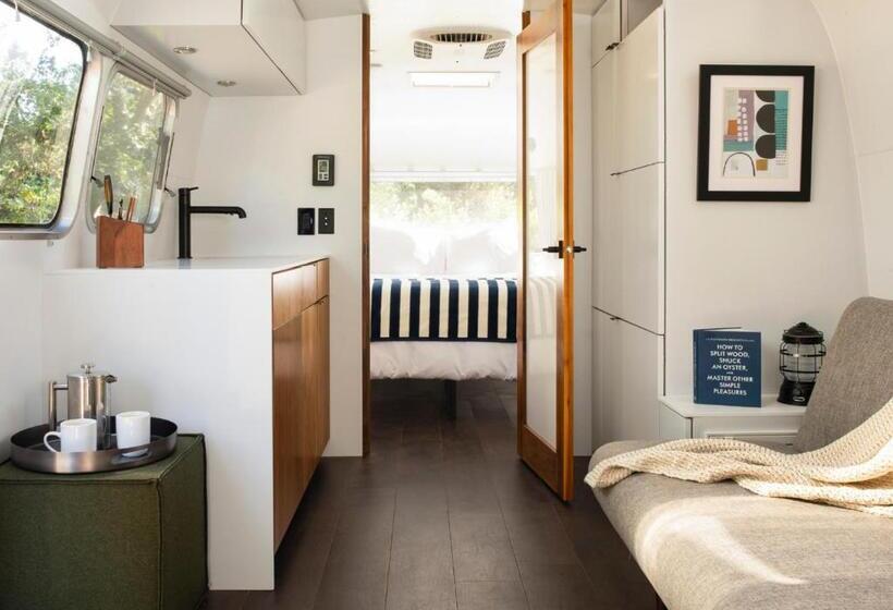 Номер Deluxe, Autocamp Cape Cod