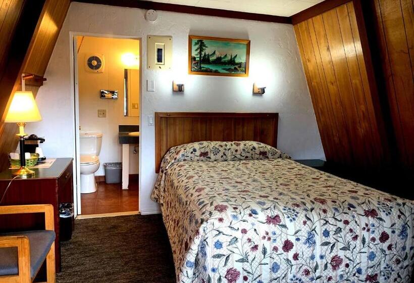 Номер Deluxe, The Ranch Motel
