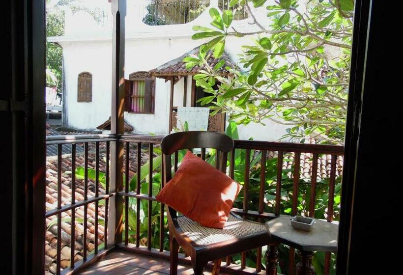 Quarto Deluxe com Sacada, The Dream House