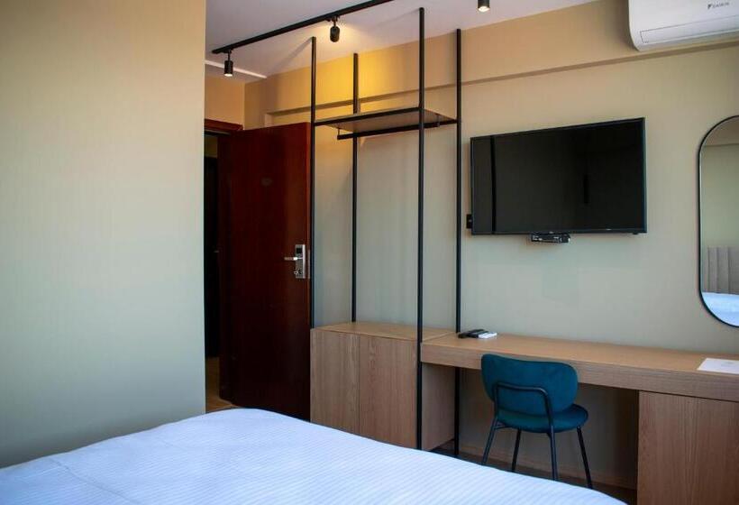 اتاق استاندارد با تخت بزرگ, Bocca Hotel Korce