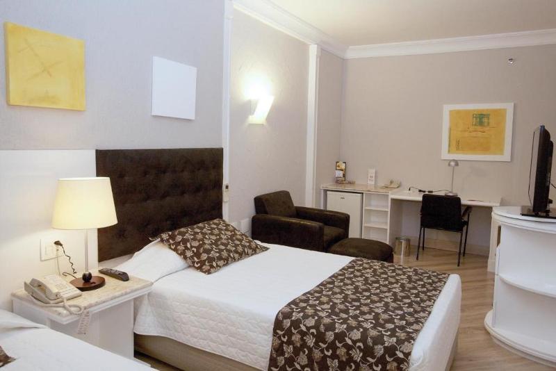 Quarto Superior, Bristol International Guarulhos
