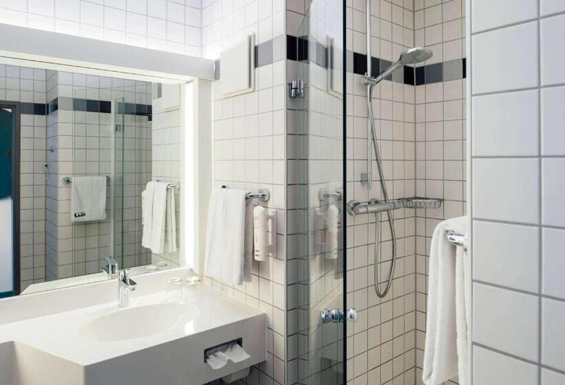 Номер Комфорт, Vienna House Easy By Wyndham Günzburg