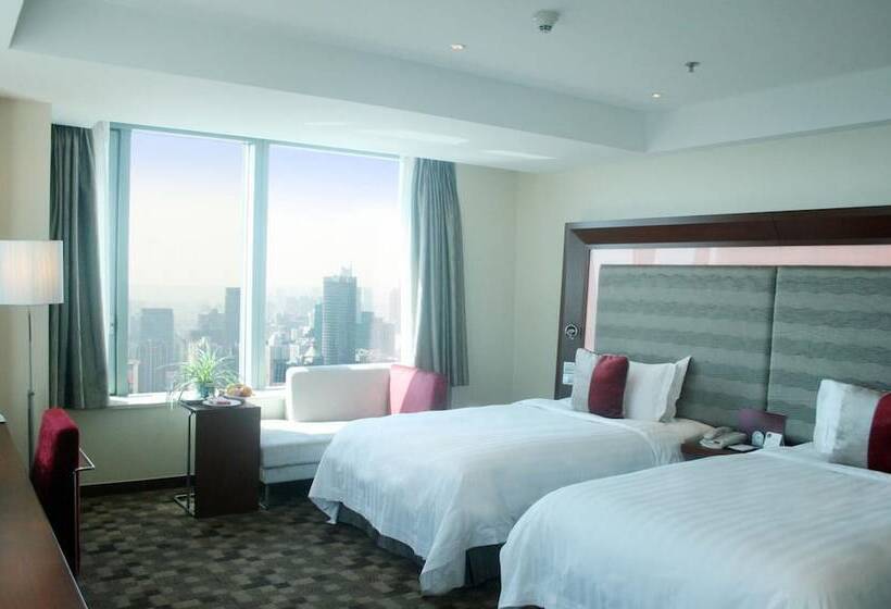 스탠다드 룸, Novotel Atlantis Shanghai   Breakfast In The Clouds With River View In The Revolving Restaurant