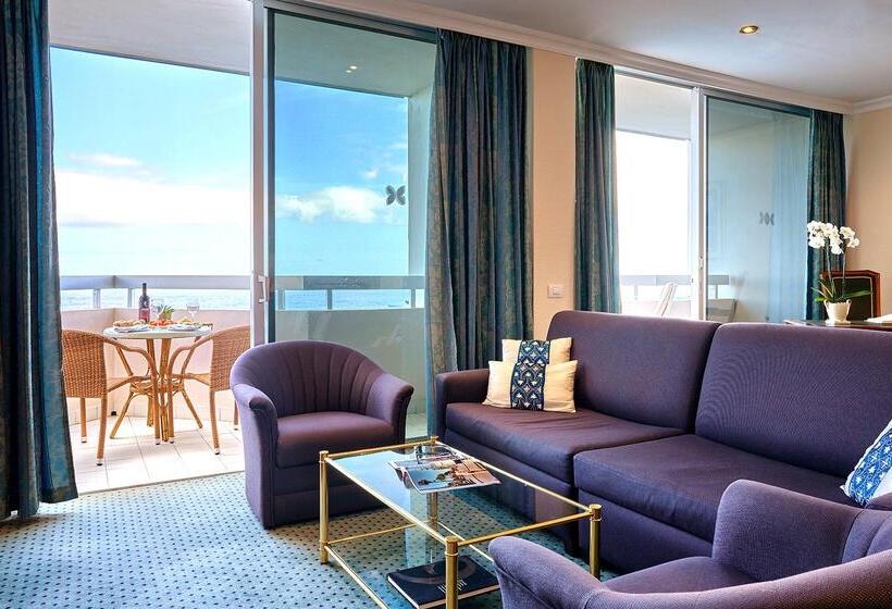 Люкс Мастер, Precise Resort Tenerife